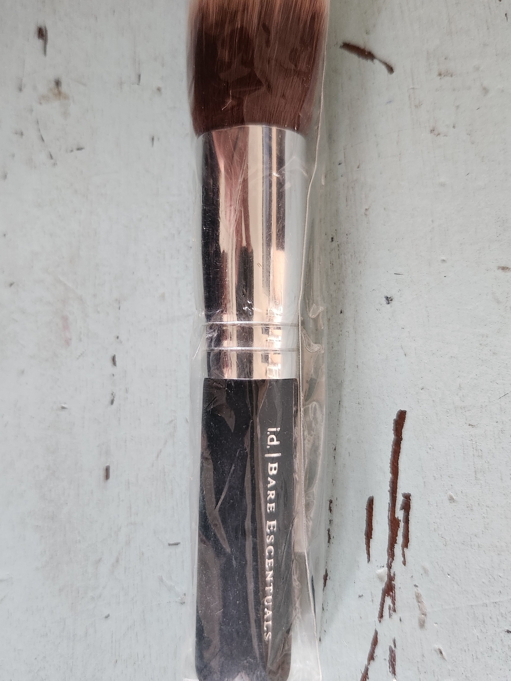 Bare Escentuals Soft Focus Face Brush (38004)